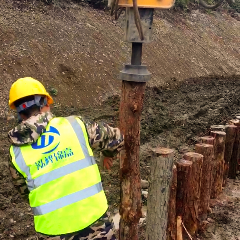 打松木樁價格解析：打木樁包工多少錢一根？