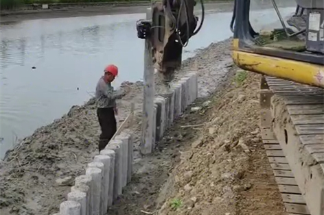 水泥樁批發(fā)廠家泓樺錦嘉-和真木樁比價格貴多少?